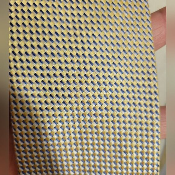 Michael Kors Men's Iridescent imported Silk Neck-Tie - Picture 9 of 12